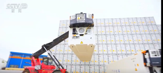 新技術向生產(chǎn)核心環(huán)節(jié)滲透,經(jīng)濟新增長點頻出 高質(zhì)量發(fā)展呈現(xiàn)新活力